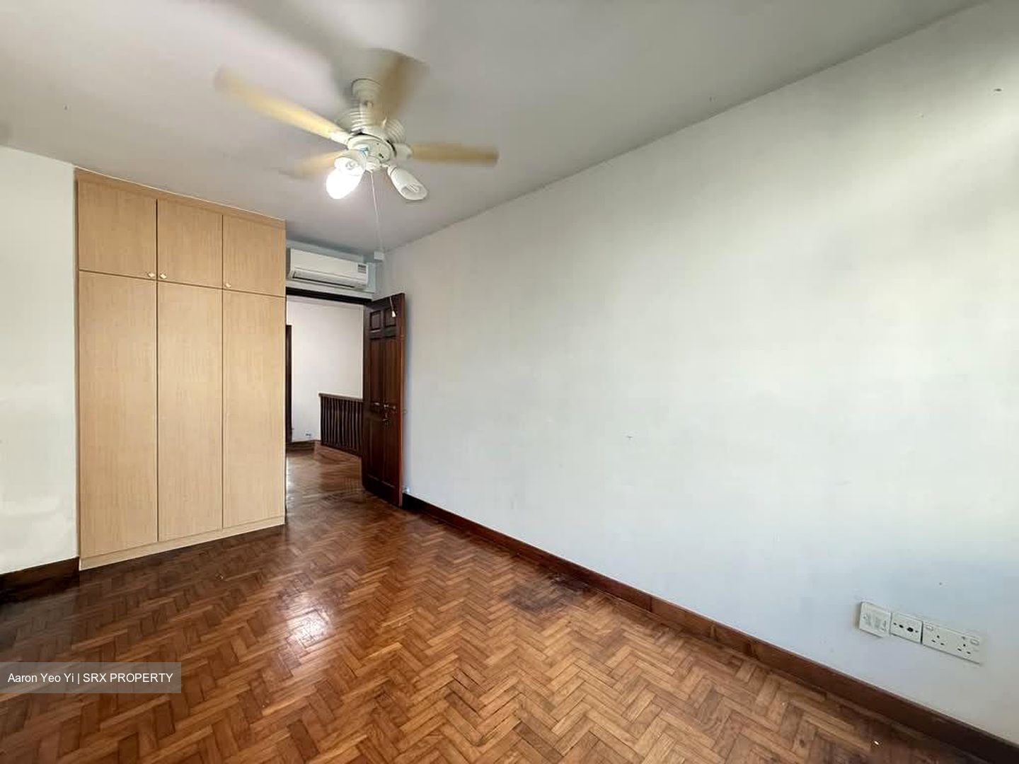 Seletar Hills Estate (D28), Terrace #572937981